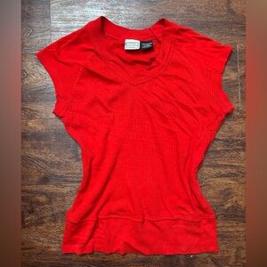 🎁 VINTAGE Y2K Arizona Red Cap Sleeve Baby Tee V-Neck Varsity Top
